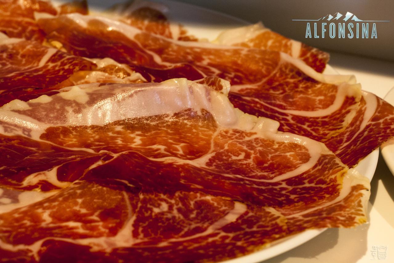 Hotel La Alfonsina Santibanez de Villacarriedo Ngoại thất bức ảnh